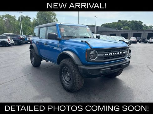 Used 2025 Ford Bronco 4-Door w/ Sasquatch Package AWD/4WD image 3