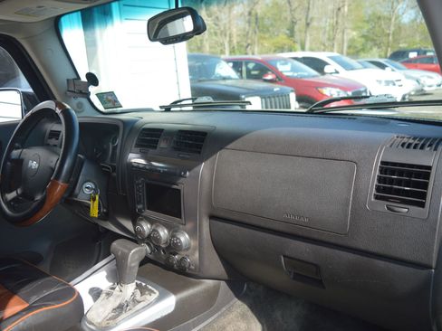 Used 2006 HUMMER H3 image 29