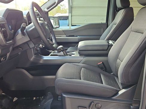 Used 2025 Ford F150 XLT w/ Equipment Group 302A MID image 17