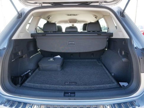 Certified 2023 Volkswagen Tiguan SE AWD/4WD image 18