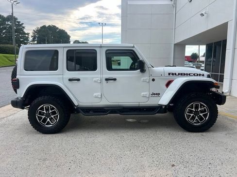 Used 2026 Jeep Wrangler Unlimited Rubicon w/ Steel Bumper Group AWD/4WD image 2