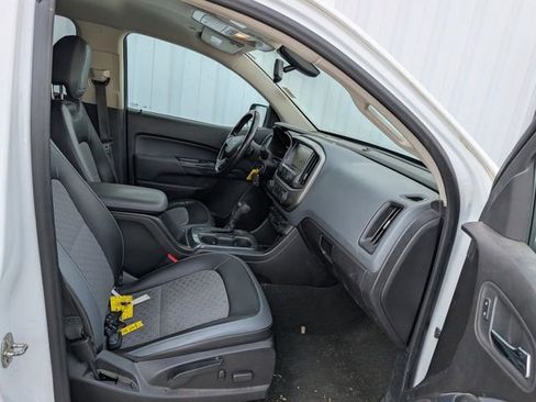 Used 2016 Chevrolet Colorado Z71 image 18