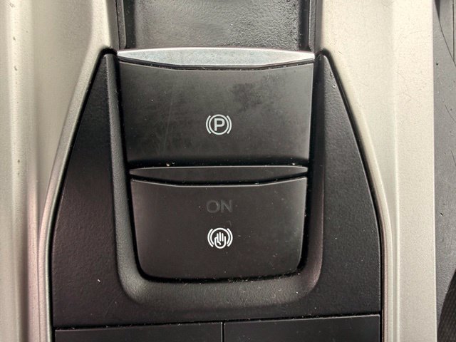 Used 2022 Ford Explorer XLT AWD/4WD image 28