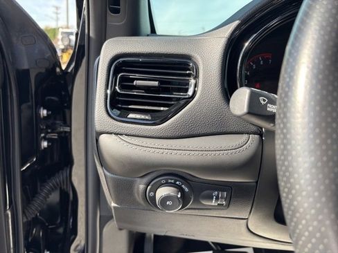 Used 2022 Dodge Durango GT image 16