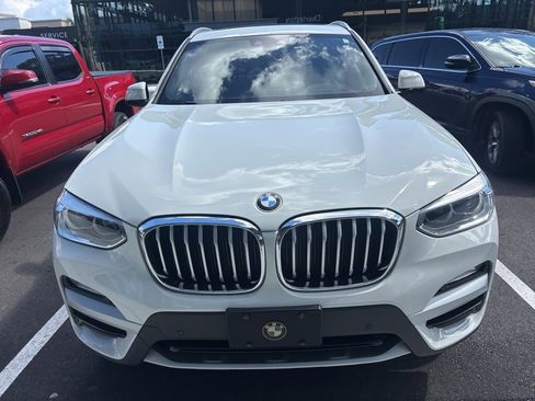 Used 2019 BMW X3 xDrive30i w/ Premium Package image 2