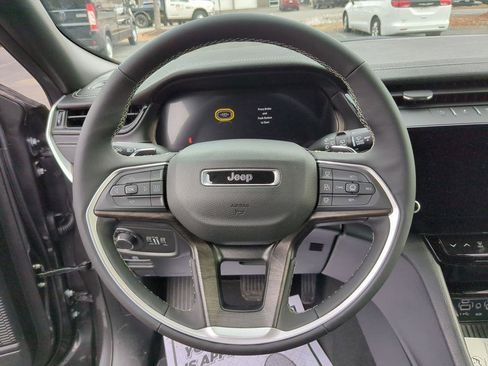 New 2026 Jeep Grand Cherokee L 4WD image 14
