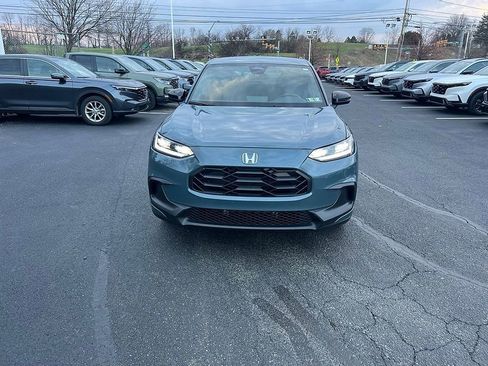 Used 2024 Honda HR-V Sport image 10