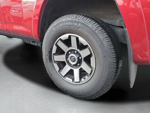 Used 2021 Toyota 4Runner TRD Off-Road Premium image 29