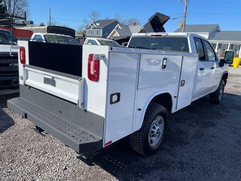 Used 2023 Chevrolet Silverado 2500 W/T w/ WT Convenience Package AWD/4WD image 5