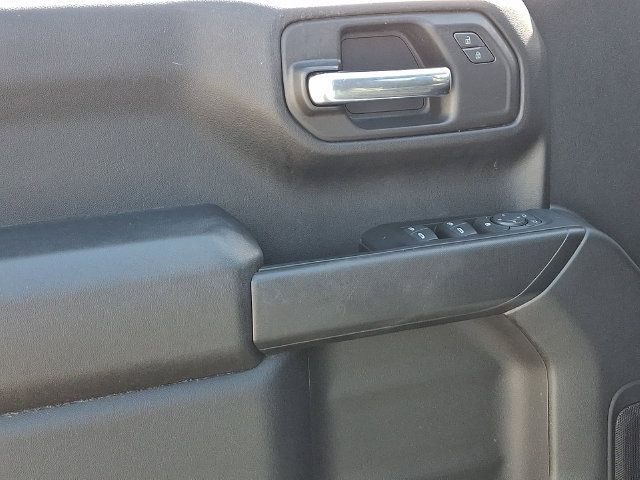 Used 2023 Chevrolet Silverado 1500 Custom AWD/4WD image 23
