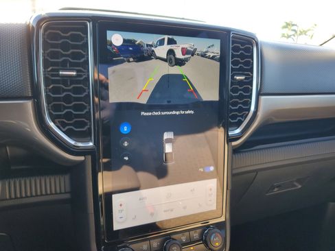 New 2025 Ford Ranger XLT w/ Equipment Group 301A High image 18