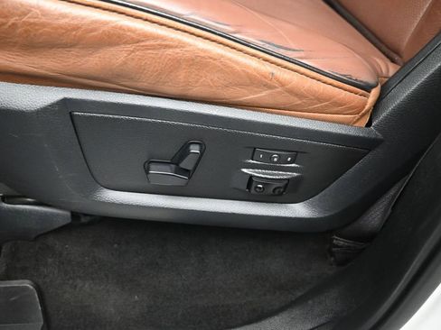 Used 2015 RAM 3500 Laramie Longhorn AWD/4WD image 25