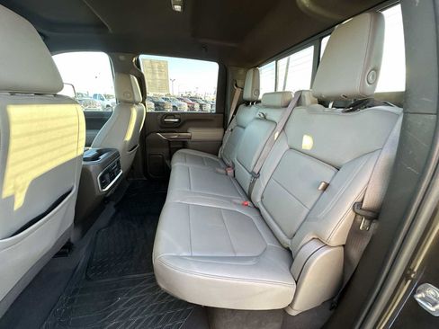 Used 2021 Chevrolet Silverado 3500 LTZ w/ LTZ Convenience Package image 23