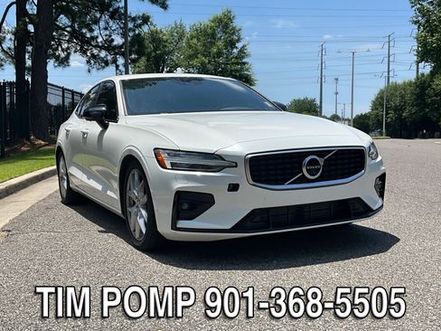 Used 2019 Volvo S60 T6 R-Design AWD/4WD image 3