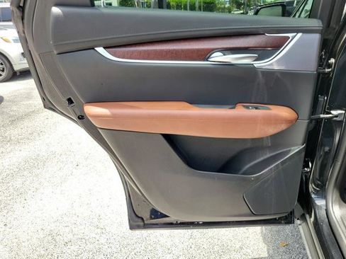 Certified 2023 Cadillac XT5 Premium Luxury FWD image 29