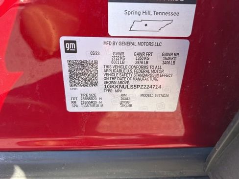 Used 2023 GMC Acadia SLT w/ Technology Package image 29