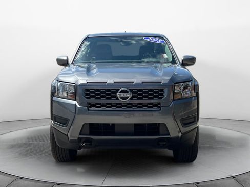 Used 2025 Nissan Frontier SV AWD/4WD image 2