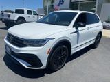 Certified 2022 Volkswagen Tiguan SE R-Line image 3