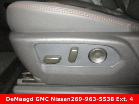 New 2026 GMC Sierra 1500 AT4 w/ AT4 Premium Package image 20