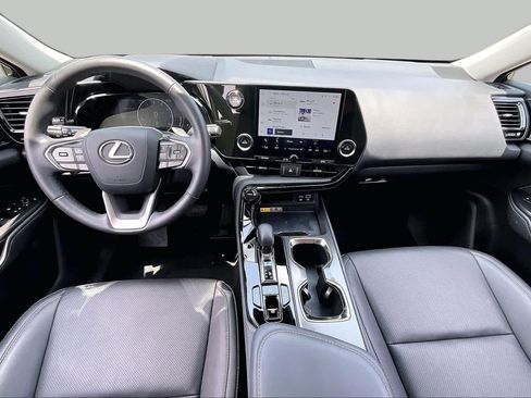 Used 2025 Lexus NX 250 FWD w/ Accessory Package (Z1) image 13