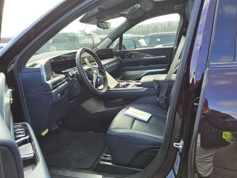 Used 2025 Cadillac Escalade IQ Luxury 2 w/ LPO, Premium Carpet Package image 2