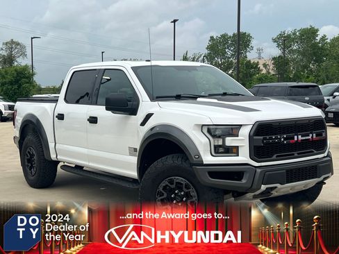 Used 2018 Ford F150 Raptor w/ Equipment Group 801A Mid image 1