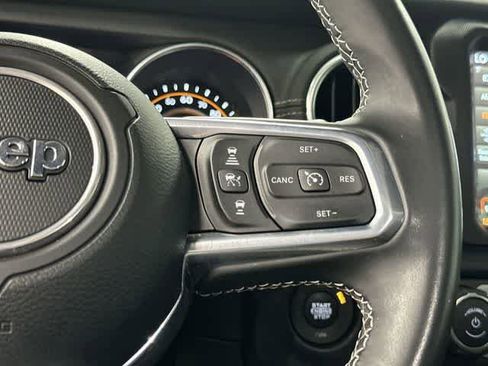 Used 2021 Jeep Wrangler Unlimited Sahara image 18