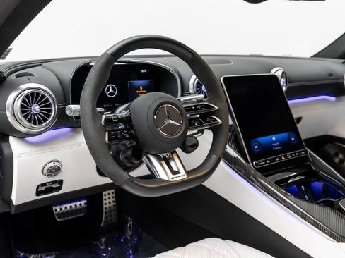 Used 2025 Mercedes-Benz AMG GT 63 image 2