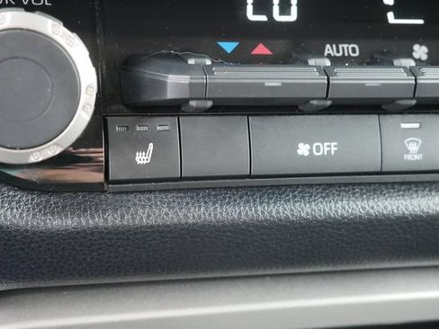 Used 2023 Toyota Tundra SR5 w/ SR5 Premium Package AWD/4WD image 5