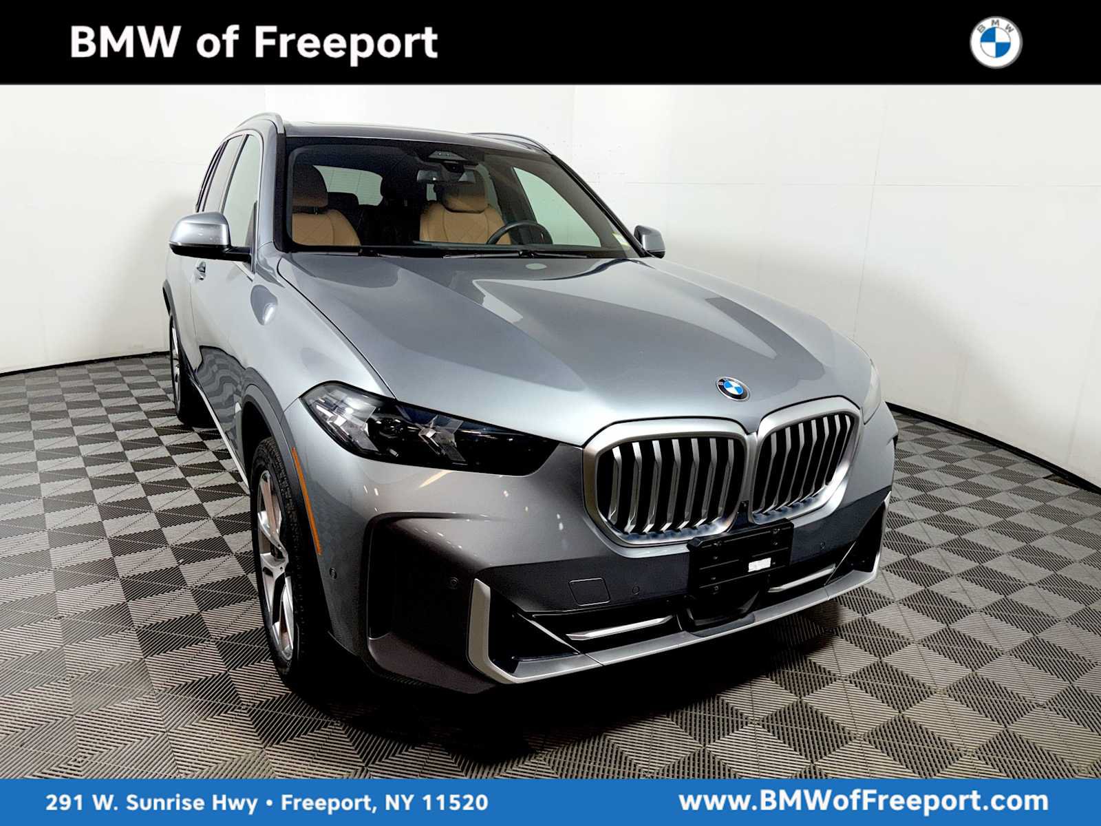Used 2024 BMW X5 xDrive40i w/ Parking Assistance Package AWD/4WD image 1