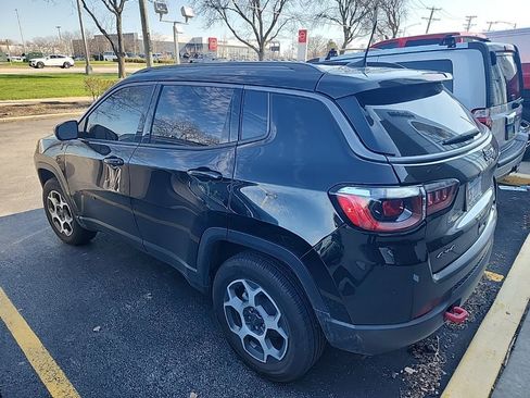 Used 2022 Jeep Compass Trailhawk image 4