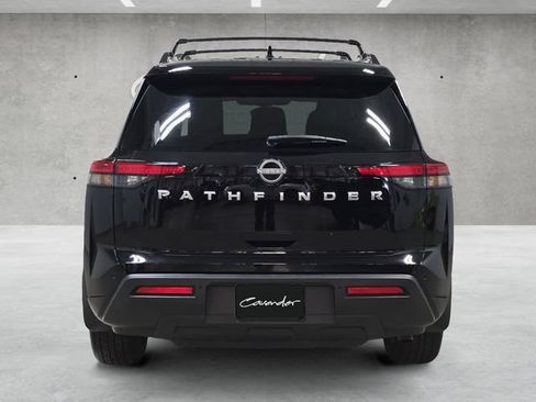 Used 2025 Nissan Pathfinder SV FWD image 15