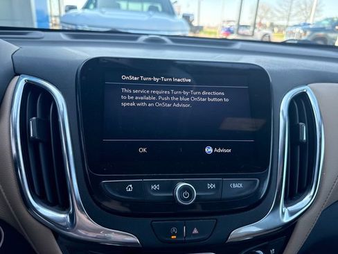Used 2023 Chevrolet Equinox Premier AWD/4WD image 23