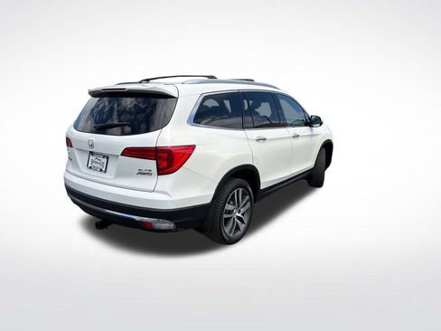 Used 2018 Honda Pilot Elite image 5