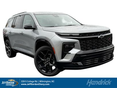 Certified 2024 Chevrolet Traverse RS w/ LPO, Floor Liner Package