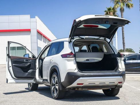 Used 2023 Nissan Rogue Platinum w/ Platinum Premium Package FWD image 26