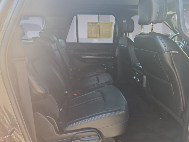 Used 2019 Ford Expedition Max Limited RWD image 18