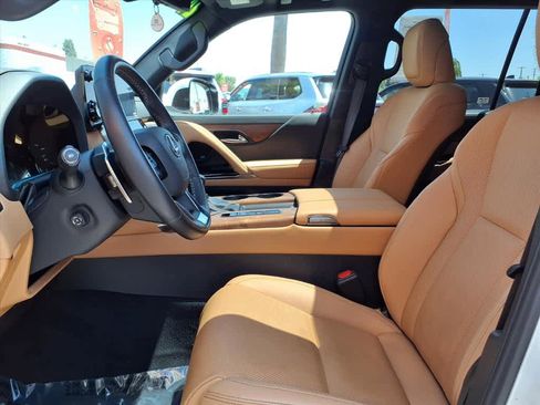 Used 2024 Lexus LX 600 4WD w/ Interior Upgrade Package image 18