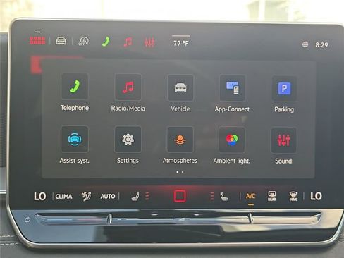 New 2026 Volkswagen Tiguan SE R-Line FWD image 18