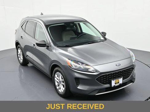 Used 2022 Ford Escape SE w/ Convenience Package FWD image 13