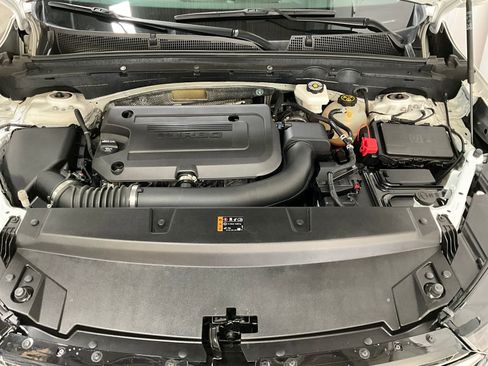 Used 2023 Buick Envision Essence w/ Sport Touring Package AWD/4WD image 11