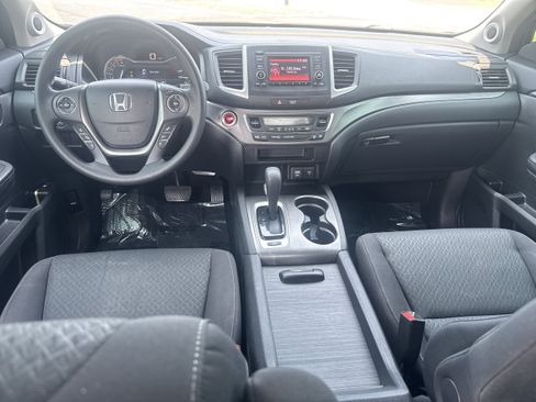 Used 2019 Honda Ridgeline Sport image 15