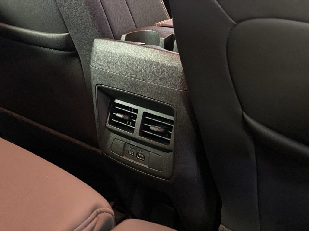 Used 2026 Chevrolet Colorado ZR2 w/ Technology Package AWD/4WD image 28