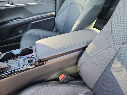 Certified 2025 Toyota Camry XLE image 20