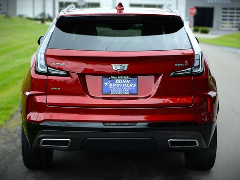 Used 2024 Cadillac XT4 Sport AWD/4WD image 6