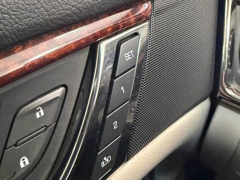 Used 2019 Cadillac CTS Sedan image 33