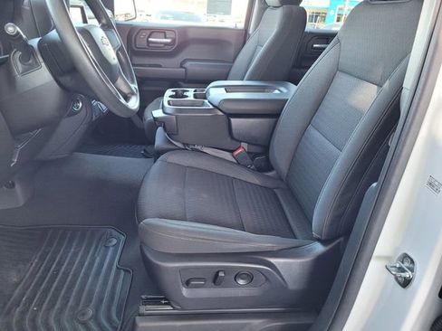 Used 2023 Chevrolet Silverado 1500 Custom image 16