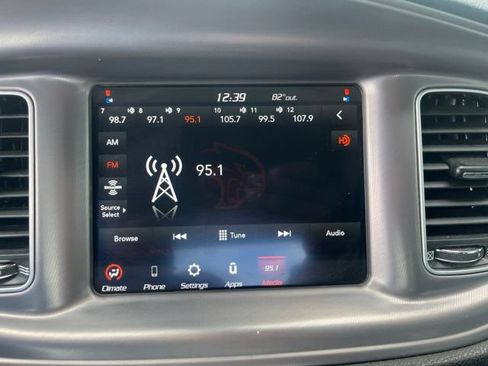 Used 2023 Dodge Charger SXT RWD image 13