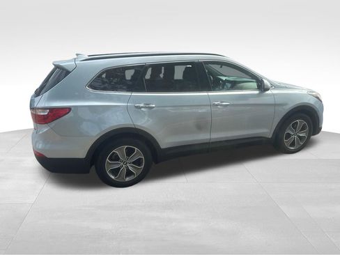 Used 2013 Hyundai Santa Fe GLS AWD/4WD image 27
