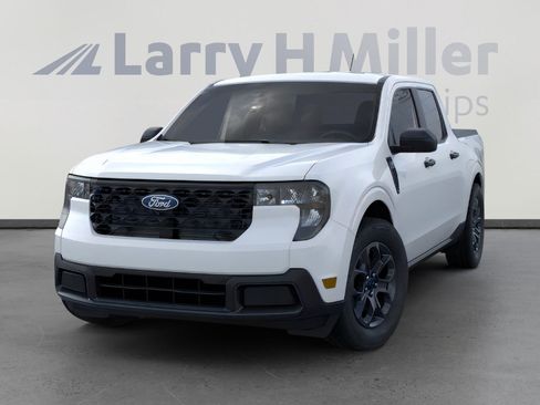 New 2026 Ford Maverick XLT image 2
